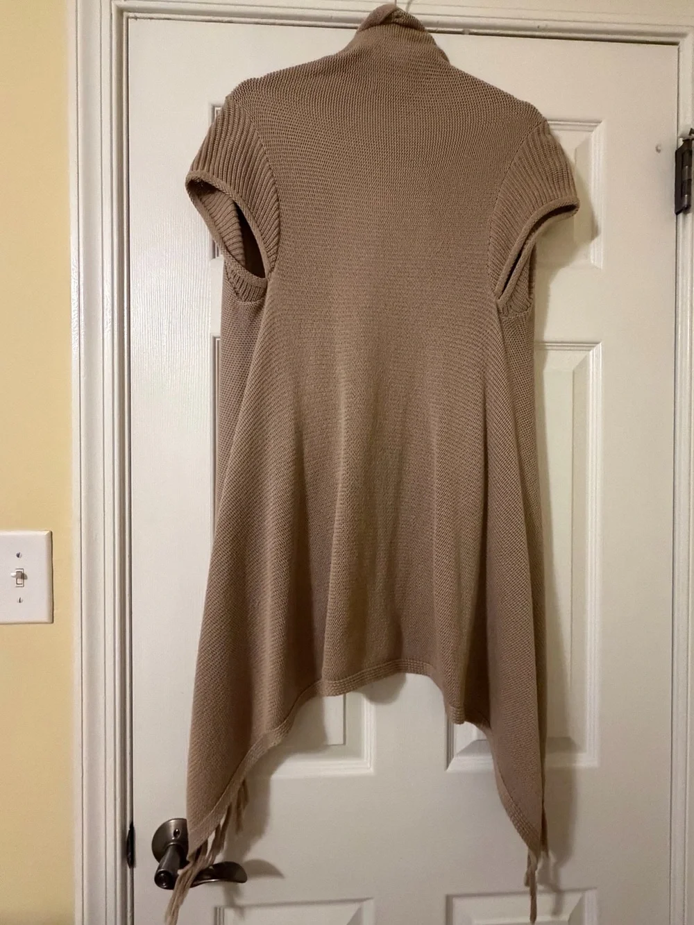 Willi Smith Fringe Knit Open Front Vest - Taupe